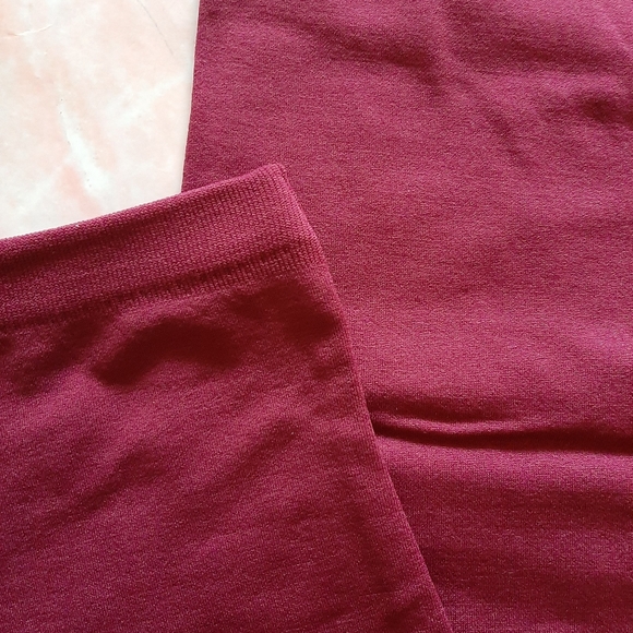 Burgundy Leggings - Picture 4 of 7